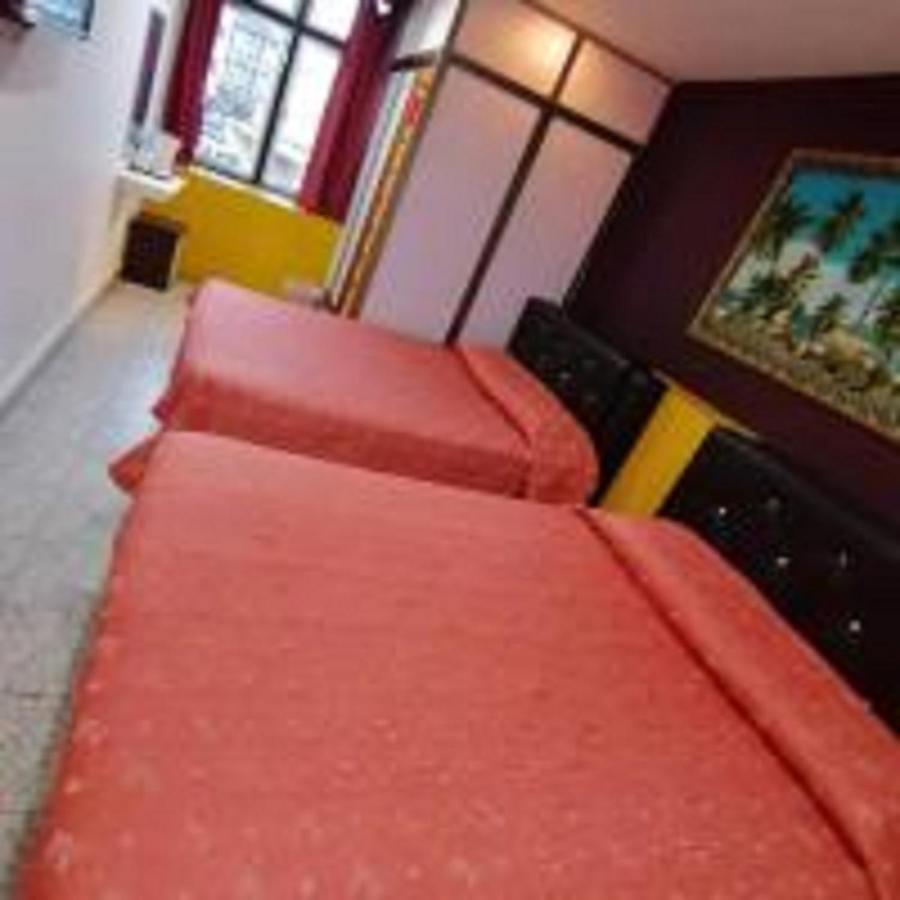 Emerald Inn บรินชัง ภายนอก รูปภาพ